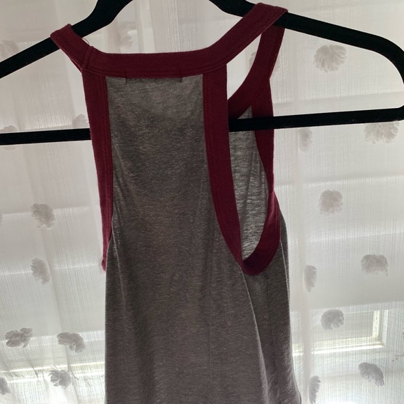 Crop top - Picture 3 of 4